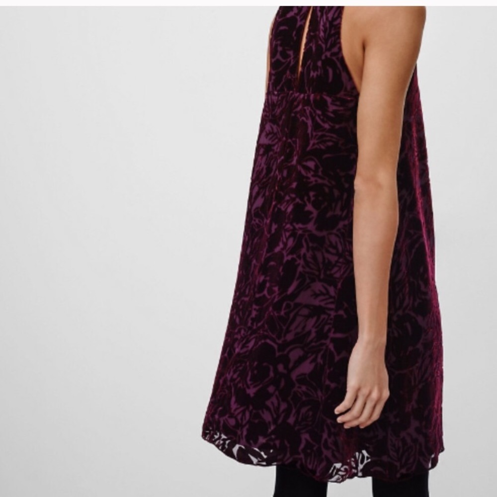 ARITZIA WILFRED VELVET TROMPETTE DRESS BLACK - Picture 4 of 8